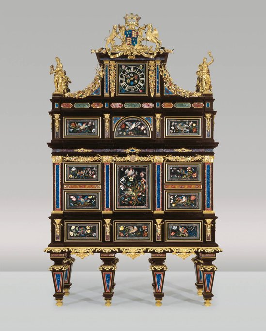Самая дорогая антикварная мебель: наследие 18 века